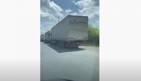 Власти запретили въезд грузовиков в Ереван (видео)